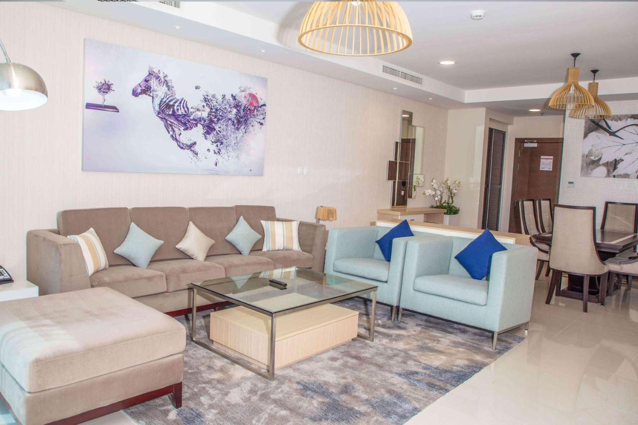 Gulf Executive Hotel & Residence Juffair Al-Manamah Bagian luar foto
