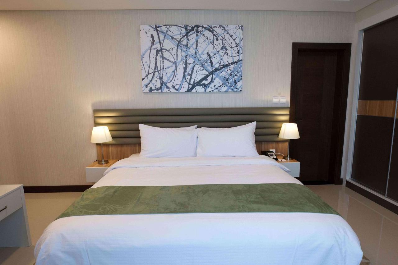 Gulf Executive Hotel & Residence Juffair Al-Manamah Bagian luar foto