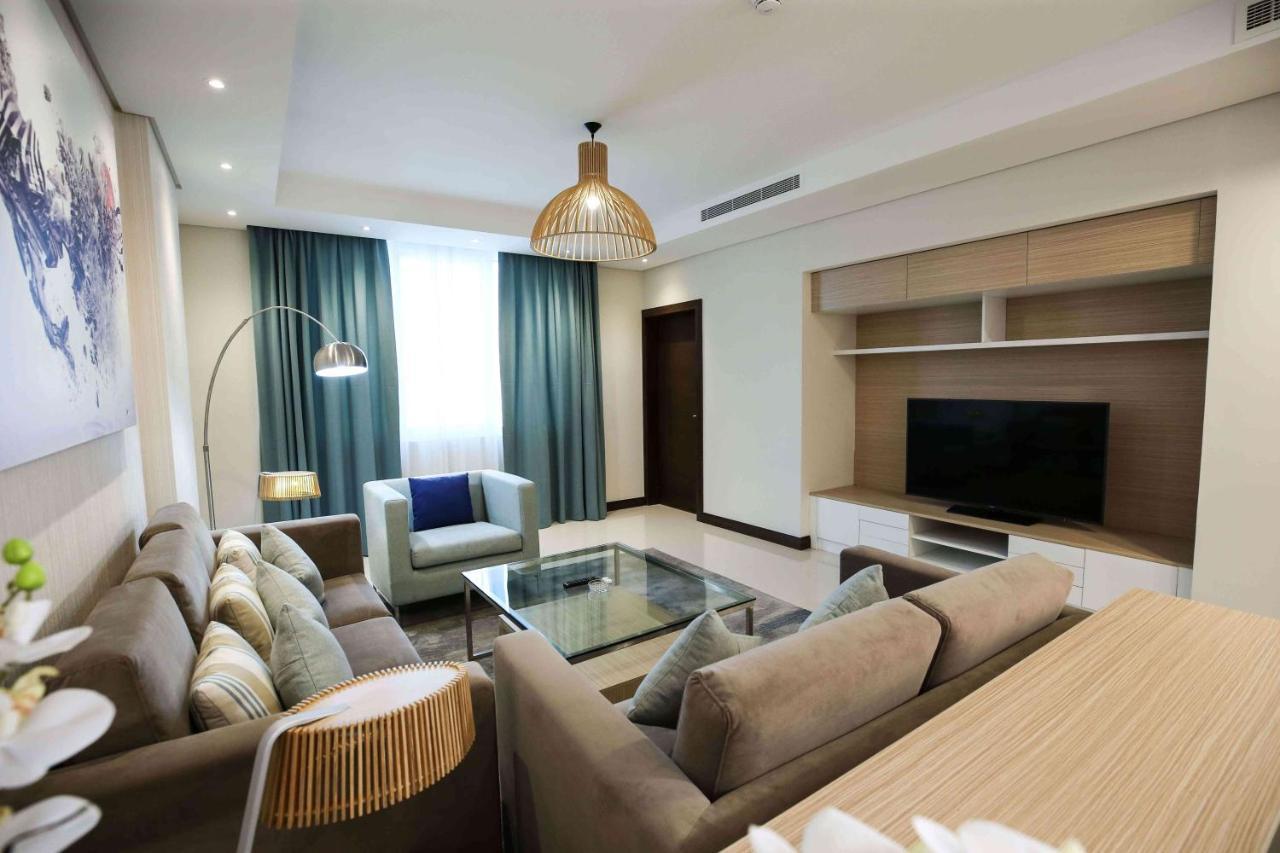 Gulf Executive Hotel & Residence Juffair Al-Manamah Bagian luar foto